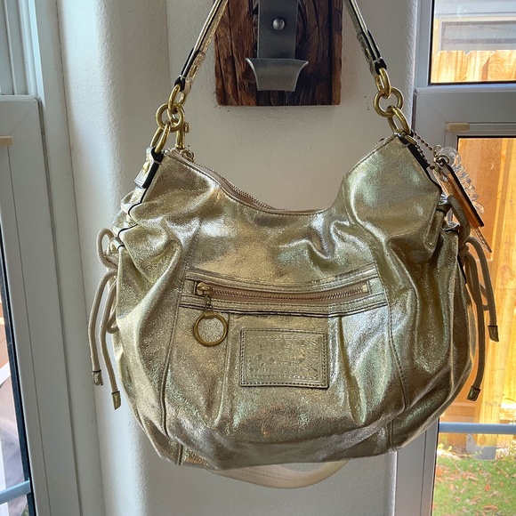 Coach RARE  Poppy Gold Patent Leather Hobo Bag “Like New” - Picture 1 of 16